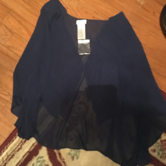 Susan Graver Other - Susan Graver light shawl/cape